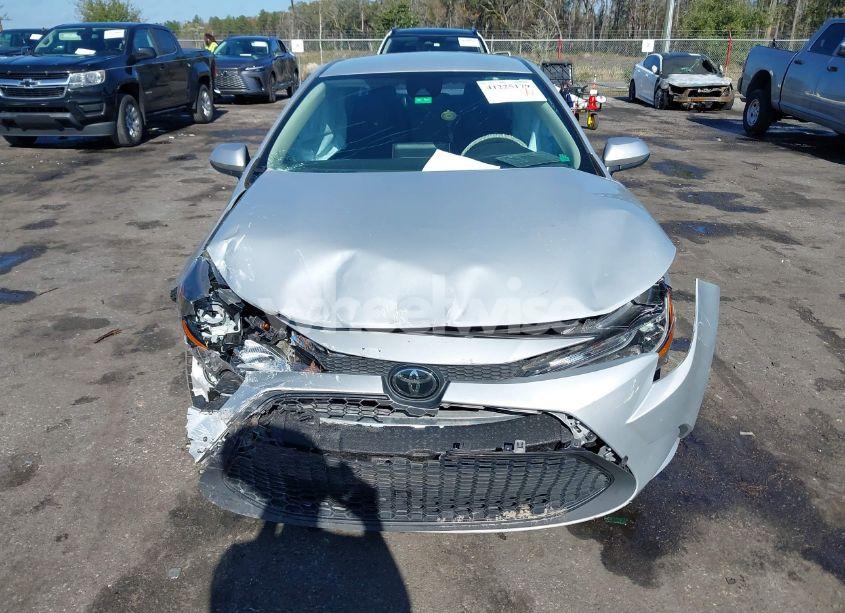 Photo 12 of 2021 Toyota Corolla LE (VIN 5YFEPMAE0MP208796)