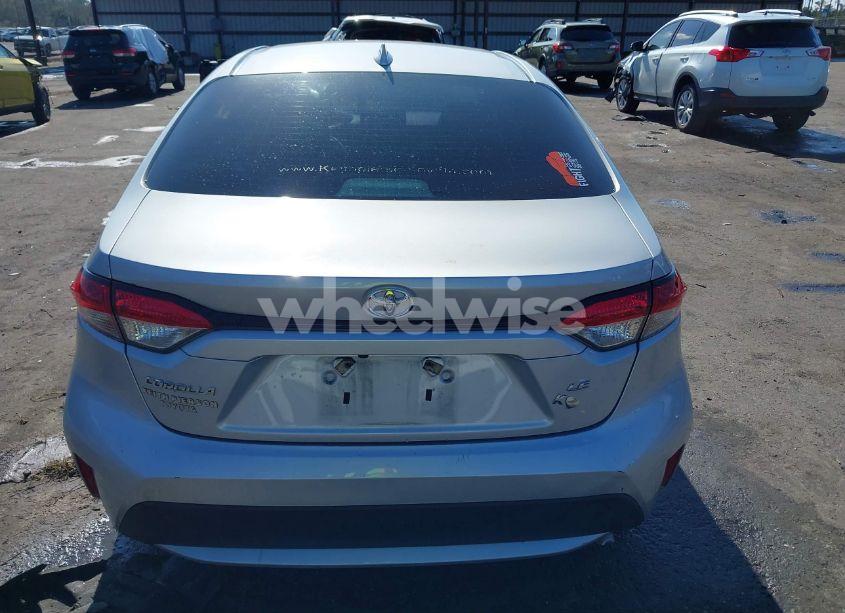 Photo 16 of 2021 Toyota Corolla LE (VIN 5YFEPMAE0MP208796)