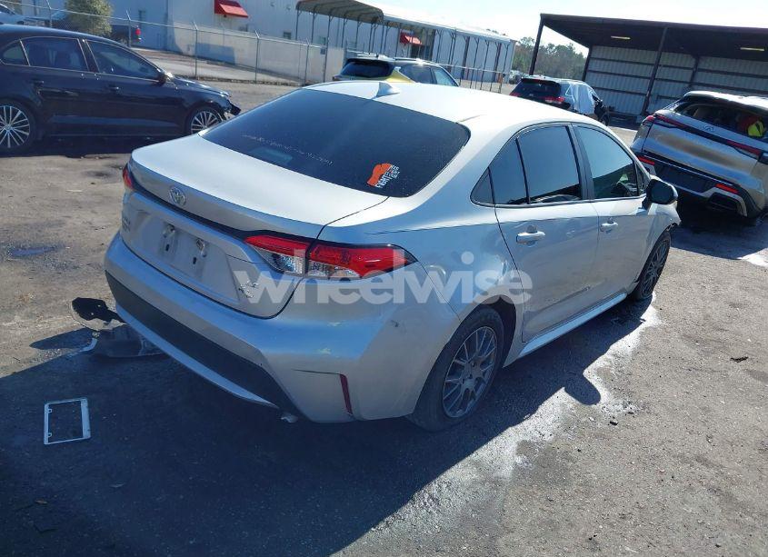 Photo 4 of 2021 Toyota Corolla LE (VIN 5YFEPMAE0MP208796)