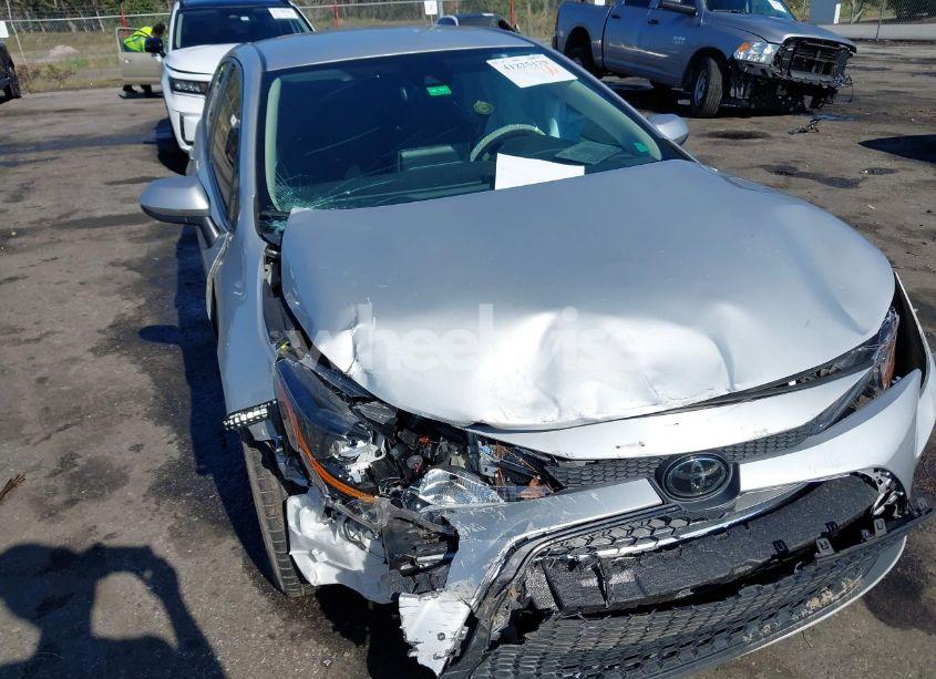 Photo 6 of 2021 Toyota Corolla LE (VIN 5YFEPMAE0MP208796)