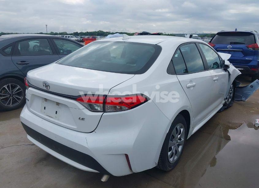 Photo 4 of 2021 Toyota Corolla LE (VIN 5YFEPMAE0MP215666)