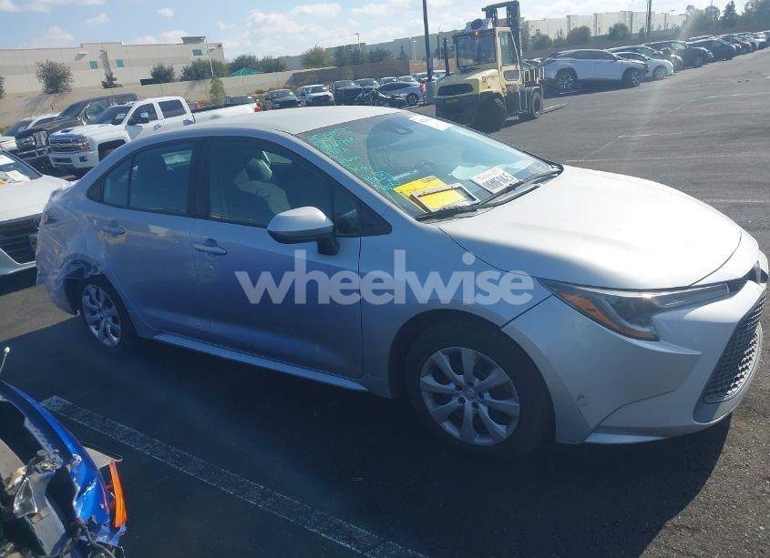 Photo 14 of 2021 Toyota Corolla LE (VIN 5YFEPMAE0MP250711)