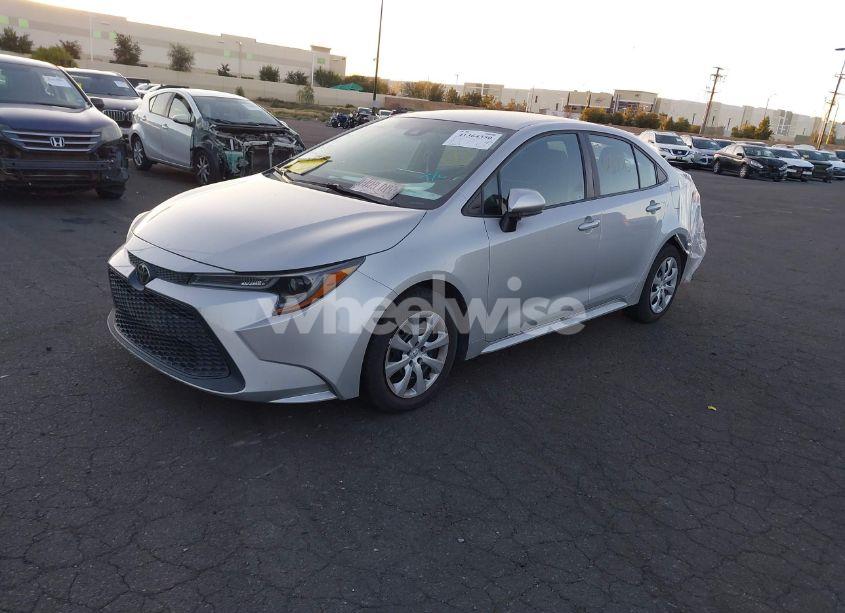 Photo 2 of 2021 Toyota Corolla LE (VIN 5YFEPMAE0MP250711)