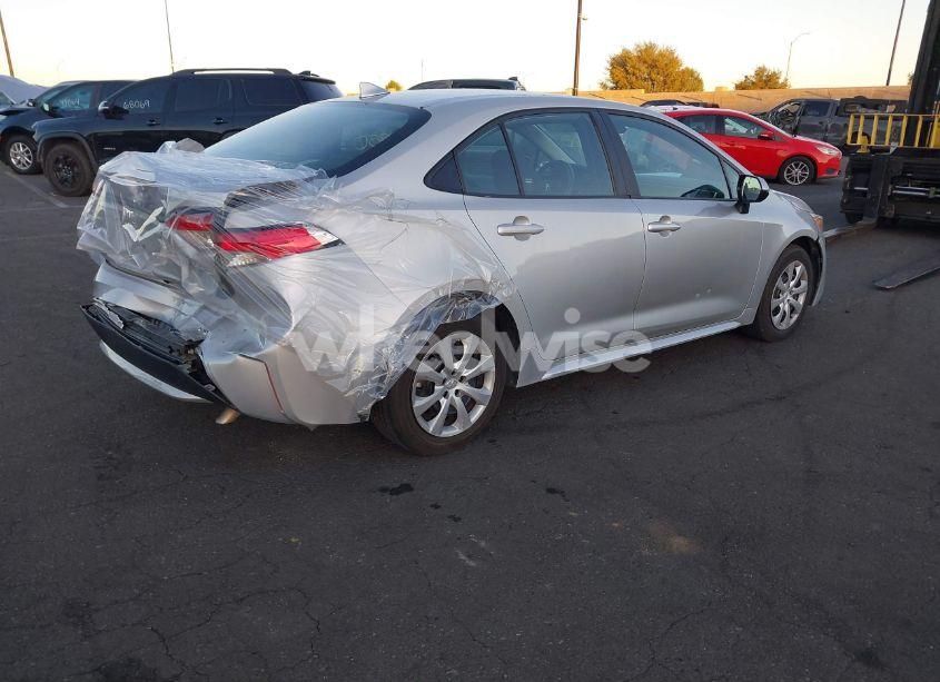 Photo 4 of 2021 Toyota Corolla LE (VIN 5YFEPMAE0MP250711)