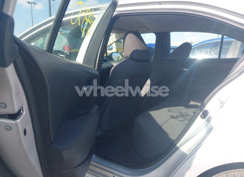 Photo 8 of 2021 Toyota Corolla LE (VIN 5YFEPMAE0MP250711)