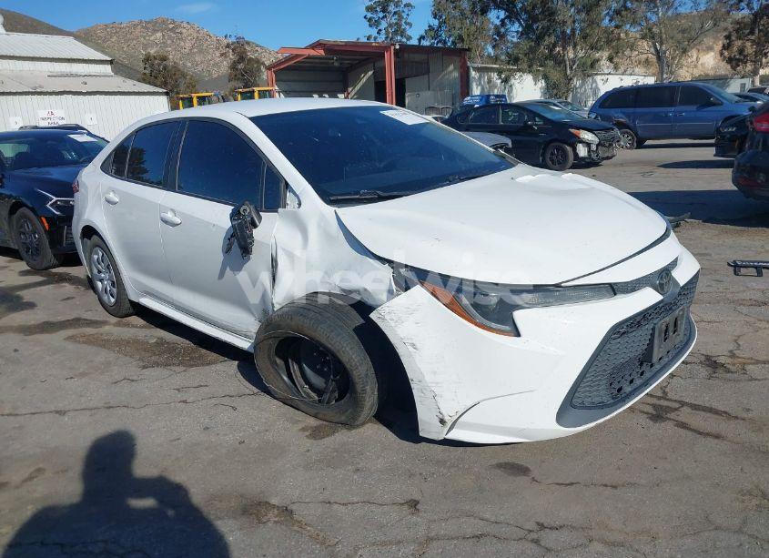 2021 Toyota Corolla LE (VIN 5YFEPMAE0MP263569) main photo