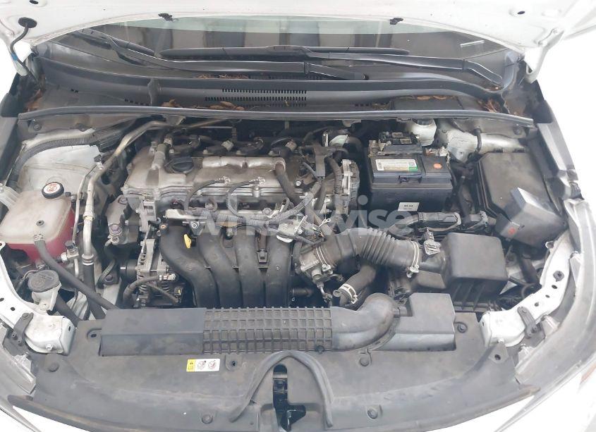 Photo 10 of 2022 Toyota Corolla LE (VIN 5YFEPMAE0NP272113)