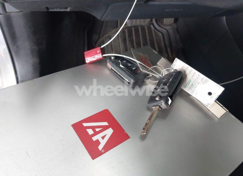 Photo 11 of 2022 Toyota Corolla LE (VIN 5YFEPMAE0NP272113)