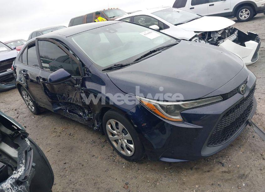 2022 Toyota Corolla LE (VIN 5YFEPMAE0NP315364) main photo