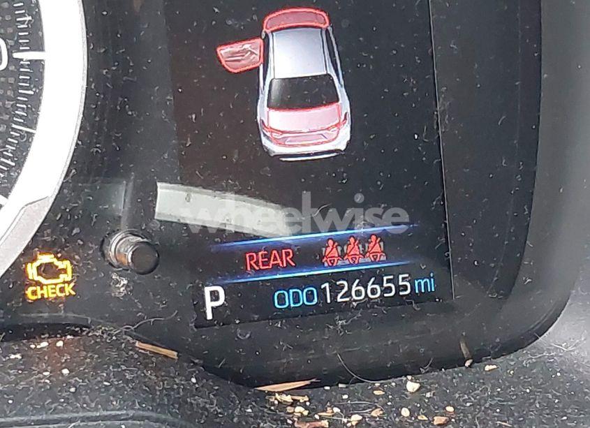 Photo 16 of 2022 Toyota Corolla LE (VIN 5YFEPMAE0NP315364)