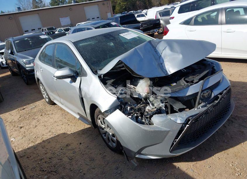 2022 Toyota Corolla LE (VIN 5YFEPMAE0NP325540) main photo