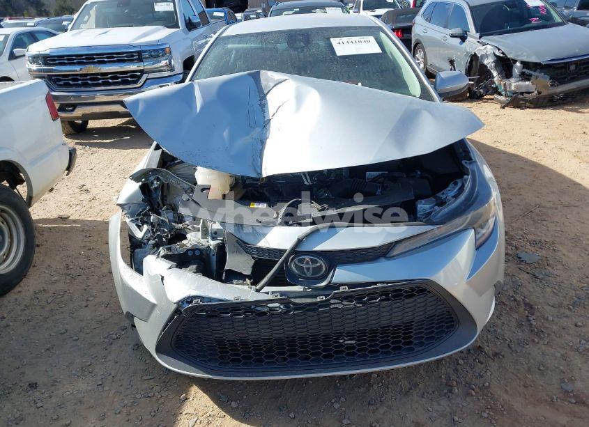 Photo 12 of 2022 Toyota Corolla LE (VIN 5YFEPMAE0NP325540)