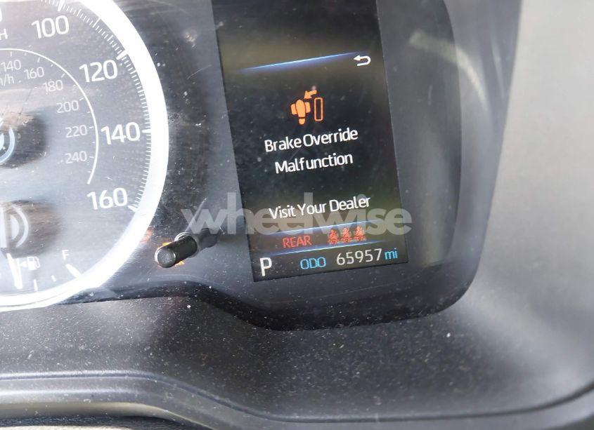 Photo 15 of 2022 Toyota Corolla LE (VIN 5YFEPMAE0NP325540)