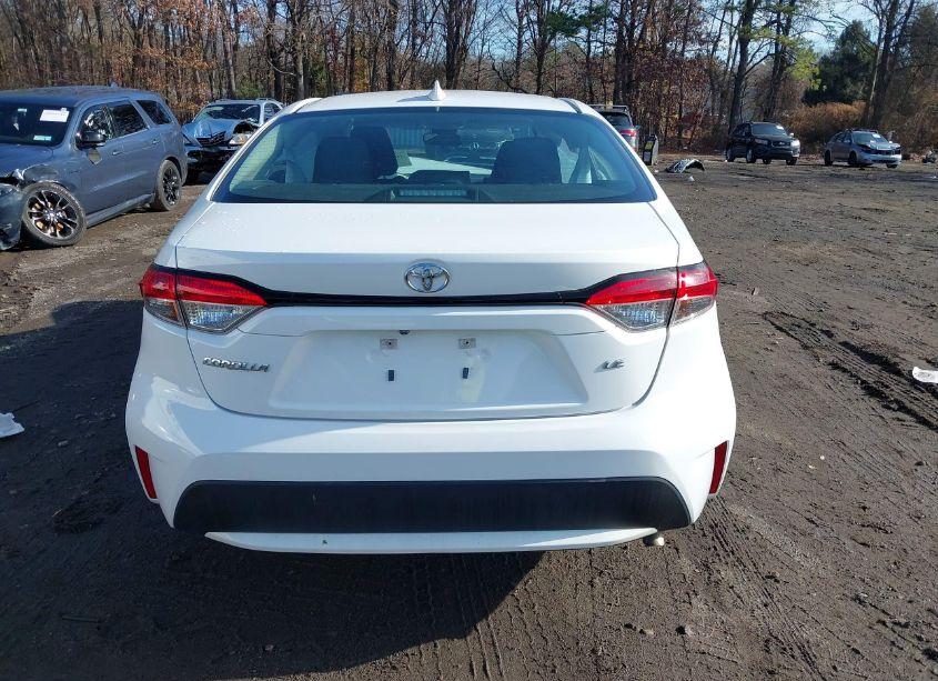 Photo 15 of 2022 Toyota Corolla LE (VIN 5YFEPMAE0NP333637)