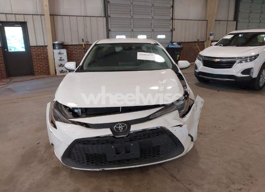 Photo 12 of 2022 Toyota Corolla LE (VIN 5YFEPMAE0NP337381)