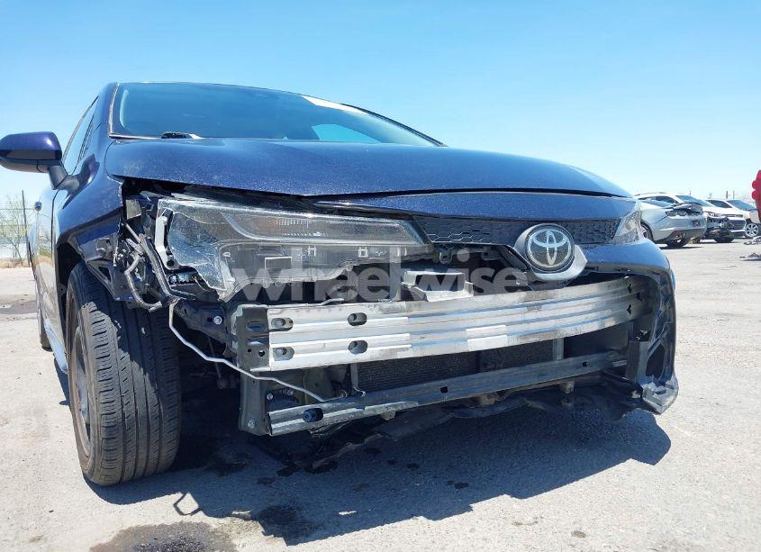 Photo 6 of 2022 Toyota Corolla LE (VIN 5YFEPMAE0NP339955)