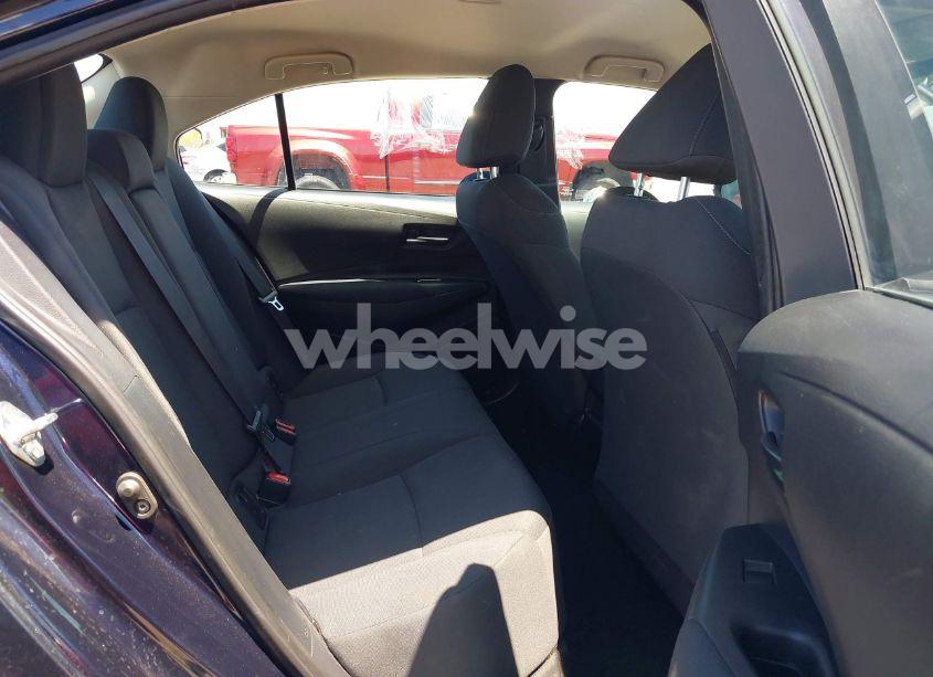 Photo 8 of 2022 Toyota Corolla LE (VIN 5YFEPMAE0NP339955)