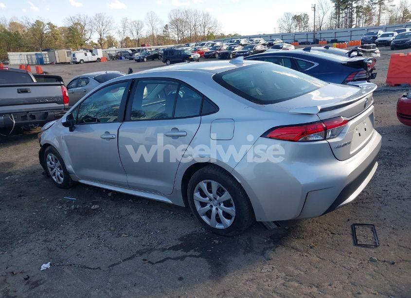 Photo 14 of 2022 Toyota Corolla LE (VIN 5YFEPMAE0NP385933)