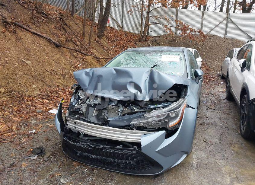 Photo 6 of 2021 Toyota Corolla LE (VIN 5YFEPMAE1MP161004)