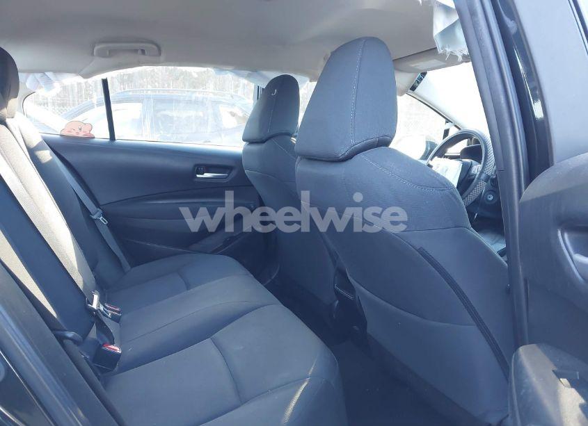 Photo 8 of 2021 Toyota Corolla LE (VIN 5YFEPMAE1MP170415)