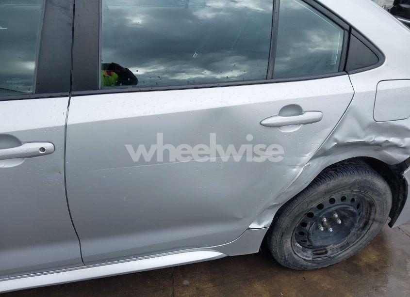 Photo 19 of 2021 Toyota Corolla LE (VIN 5YFEPMAE1MP175677)