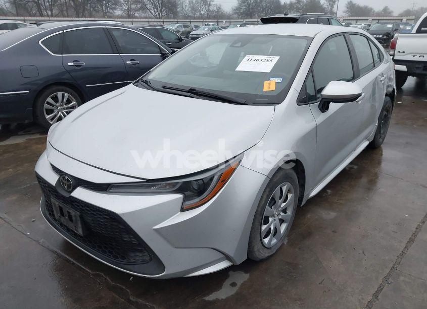 Photo 2 of 2021 Toyota Corolla LE (VIN 5YFEPMAE1MP175677)
