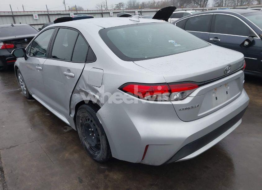 Photo 3 of 2021 Toyota Corolla LE (VIN 5YFEPMAE1MP175677)