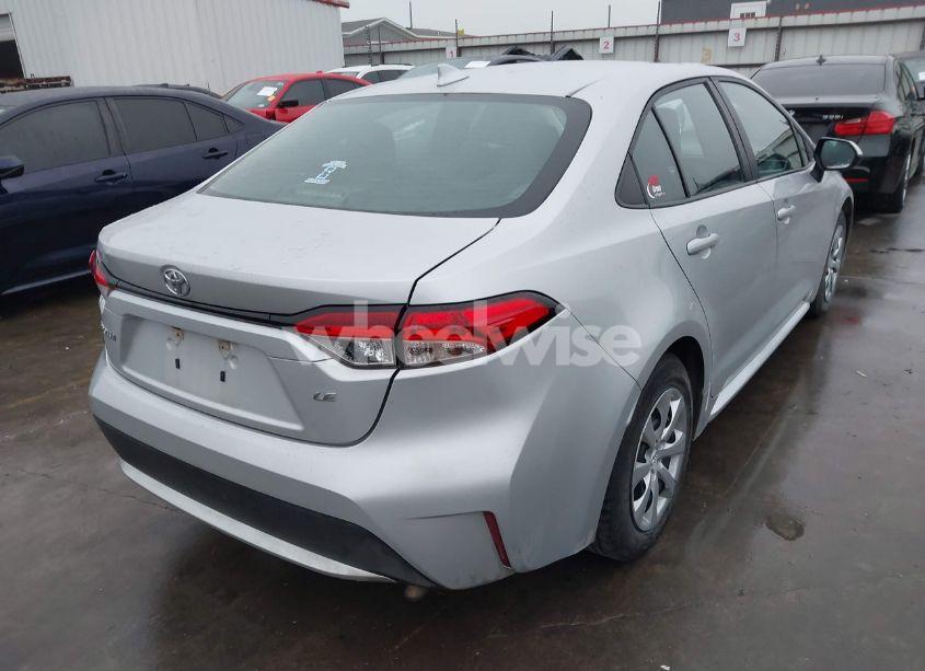 Photo 4 of 2021 Toyota Corolla LE (VIN 5YFEPMAE1MP175677)