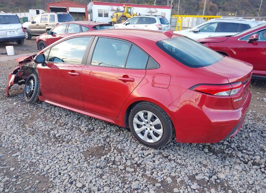 Photo 3 of 2021 Toyota Corolla LE (VIN 5YFEPMAE1MP183147)