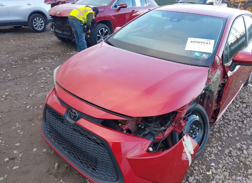 Photo 6 of 2021 Toyota Corolla LE (VIN 5YFEPMAE1MP183147)