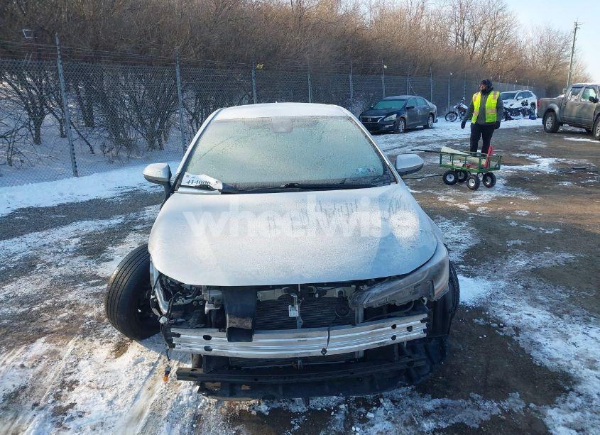 Photo 12 of 2021 Toyota Corolla LE (VIN 5YFEPMAE1MP184797)