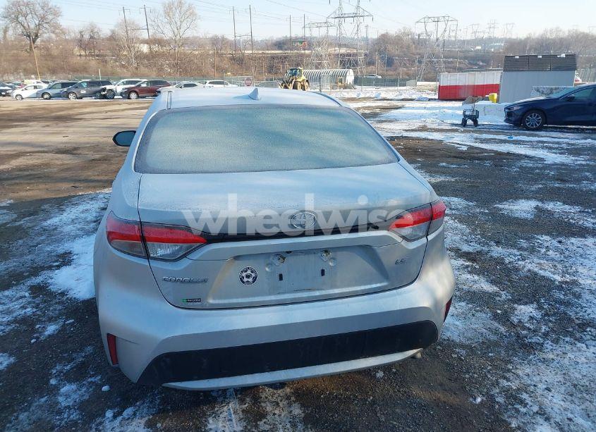 Photo 16 of 2021 Toyota Corolla LE (VIN 5YFEPMAE1MP184797)