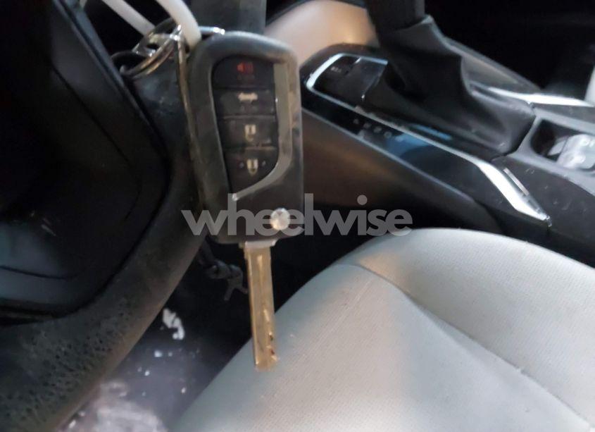 Photo 11 of 2021 Toyota Corolla LE (VIN 5YFEPMAE1MP191152)