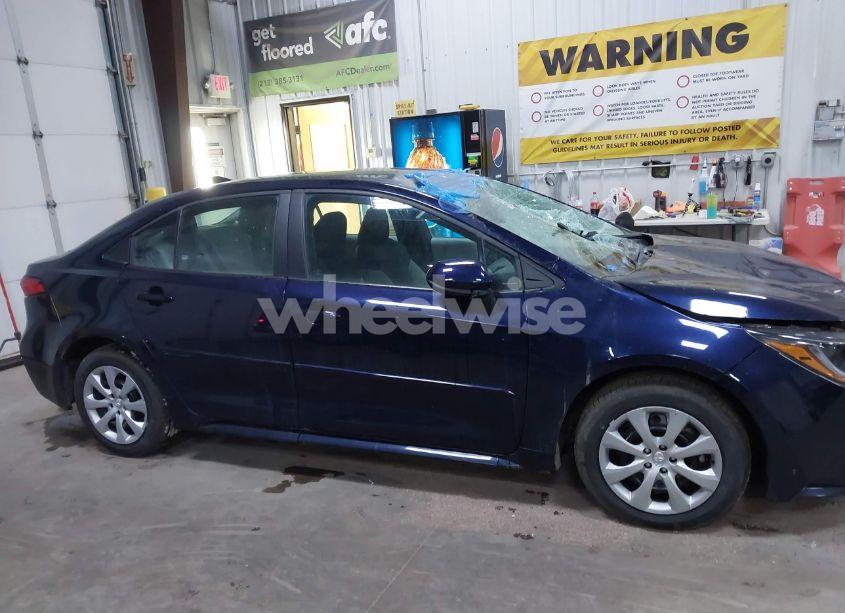 Photo 13 of 2021 Toyota Corolla LE (VIN 5YFEPMAE1MP191152)