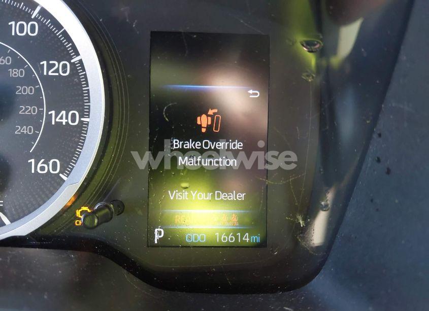 Photo 7 of 2021 Toyota Corolla LE (VIN 5YFEPMAE1MP196142)