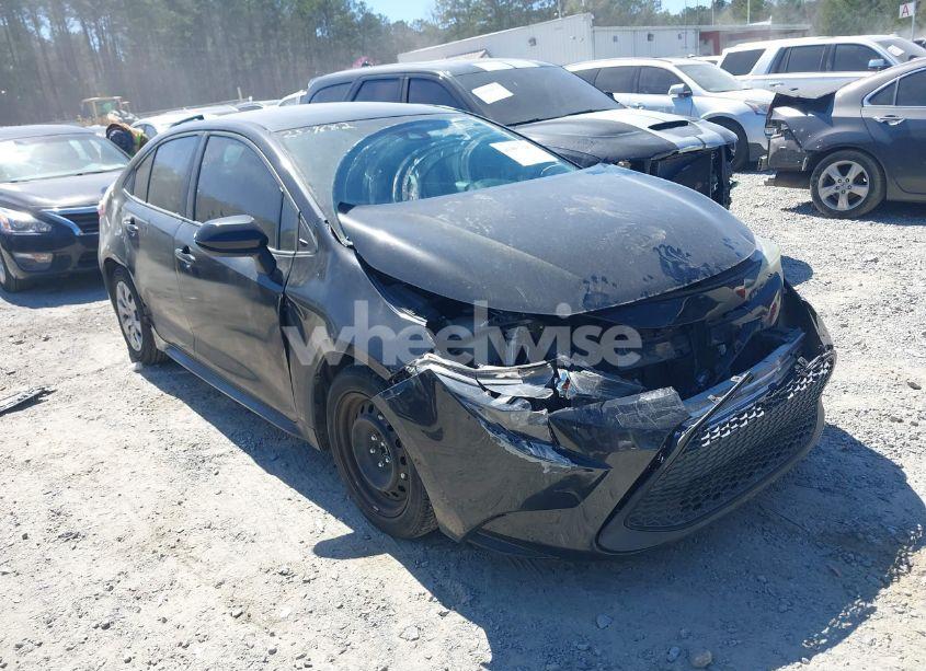 2021 Toyota Corolla LE (VIN 5YFEPMAE1MP202974) main photo