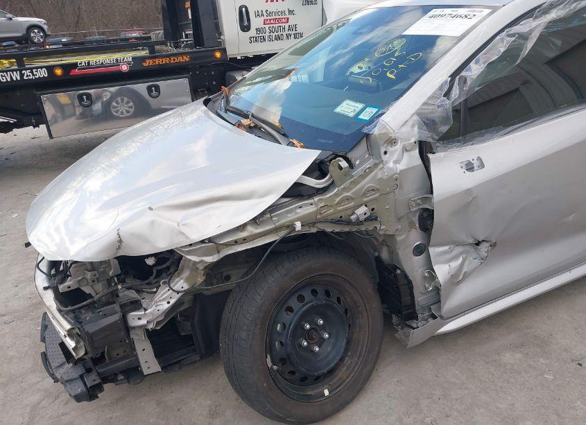 Photo 6 of 2021 Toyota Corolla LE (VIN 5YFEPMAE1MP207401)