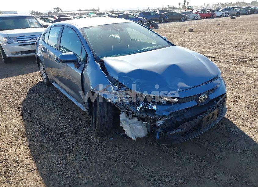 2021 Toyota Corolla LE (VIN 5YFEPMAE1MP214347) main photo
