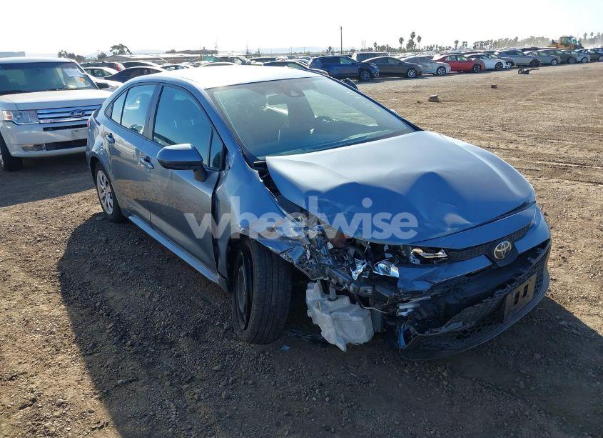 Photo 6 of 2021 Toyota Corolla LE (VIN 5YFEPMAE1MP214347)