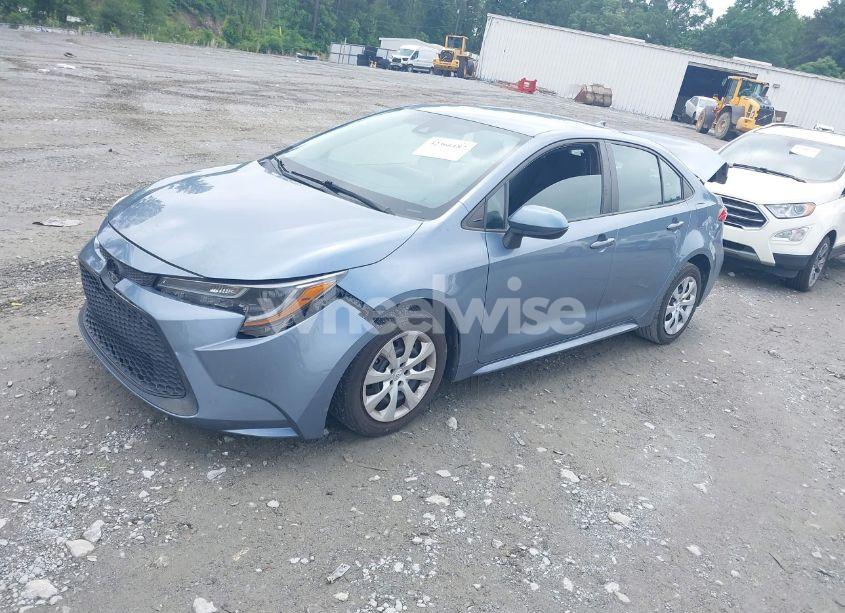 Photo 2 of 2021 Toyota Corolla LE (VIN 5YFEPMAE1MP219953)