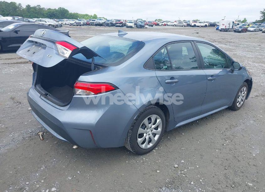 Photo 4 of 2021 Toyota Corolla LE (VIN 5YFEPMAE1MP219953)