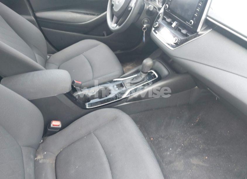 Photo 5 of 2021 Toyota Corolla LE (VIN 5YFEPMAE1MP219953)