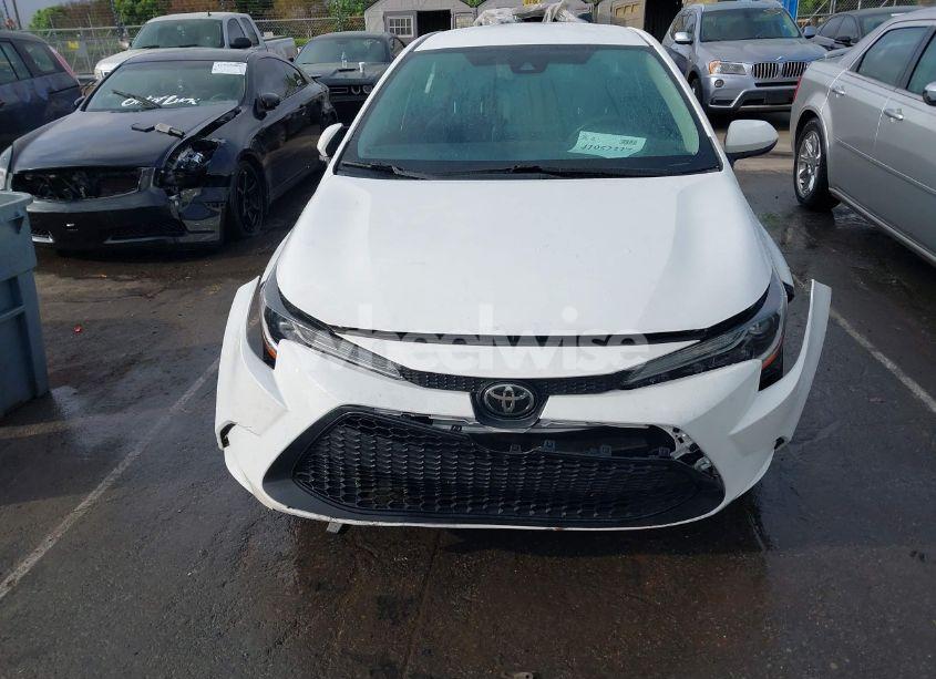 Photo 12 of 2021 Toyota Corolla LE (VIN 5YFEPMAE1MP236722)