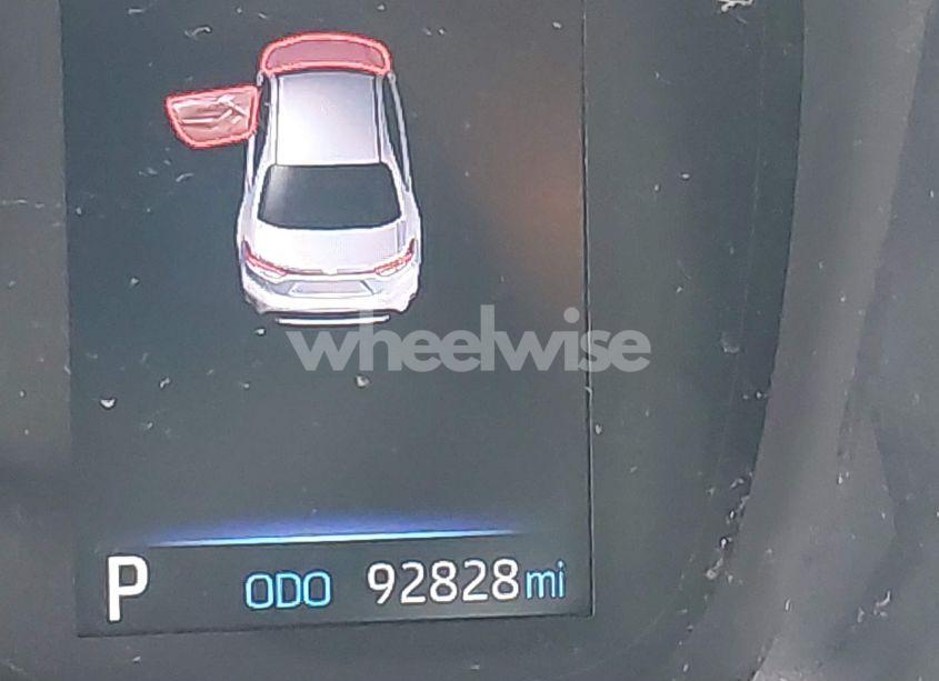 Photo 15 of 2021 Toyota Corolla LE (VIN 5YFEPMAE1MP236722)