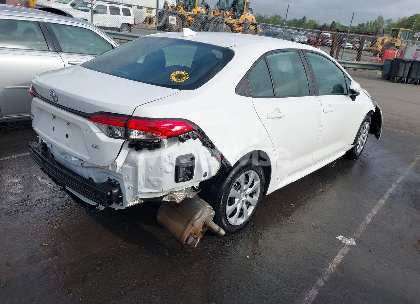 Photo 4 of 2021 Toyota Corolla LE (VIN 5YFEPMAE1MP236722)