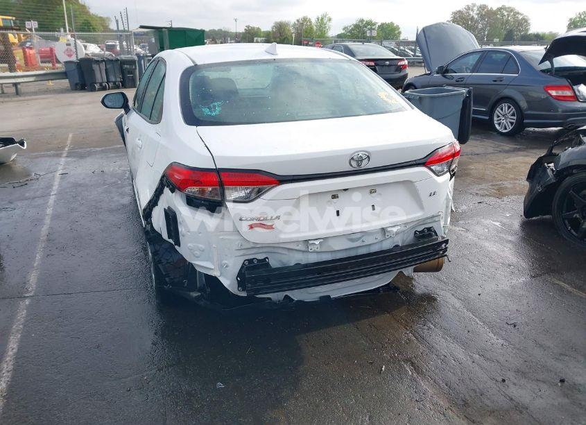 Photo 6 of 2021 Toyota Corolla LE (VIN 5YFEPMAE1MP236722)