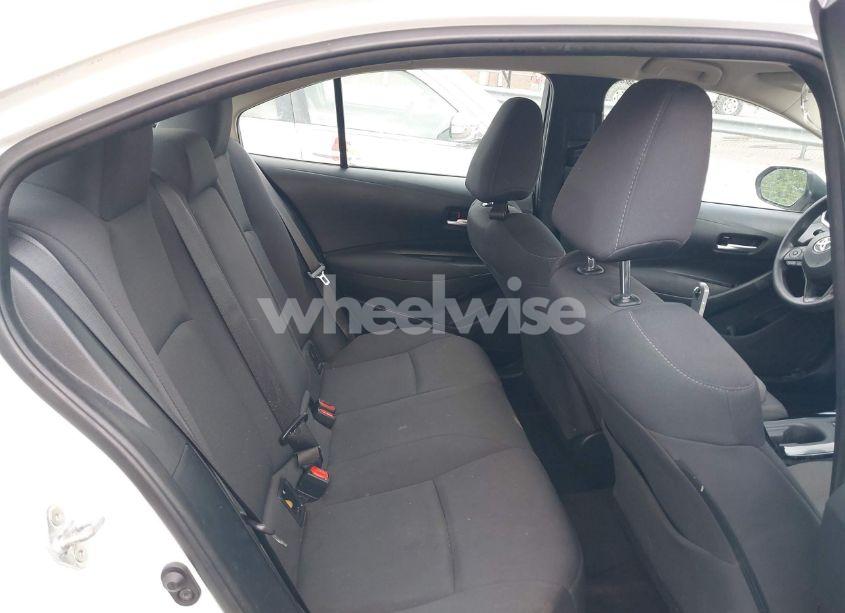 Photo 8 of 2021 Toyota Corolla LE (VIN 5YFEPMAE1MP236722)