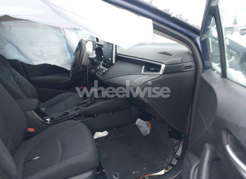 Photo 5 of 2021 Toyota Corolla LE (VIN 5YFEPMAE1MP249826)