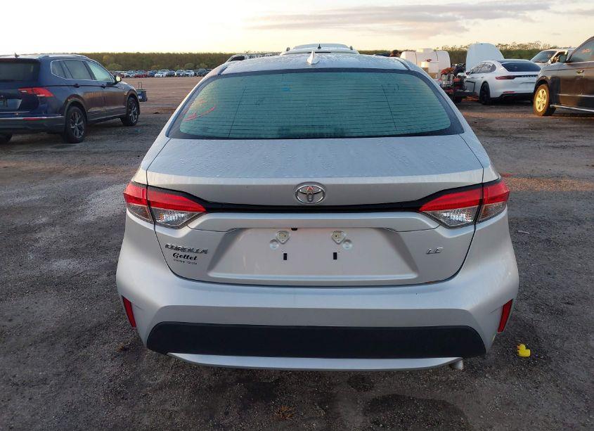 Photo 16 of 2021 Toyota Corolla LE (VIN 5YFEPMAE1MP256887)