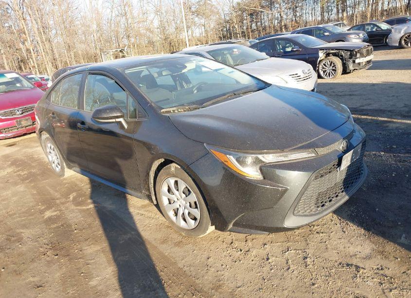 2021 Toyota Corolla LE (VIN 5YFEPMAE1MP257912) main photo